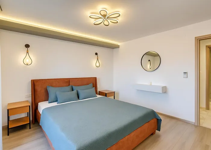 Apartament Pantheon *